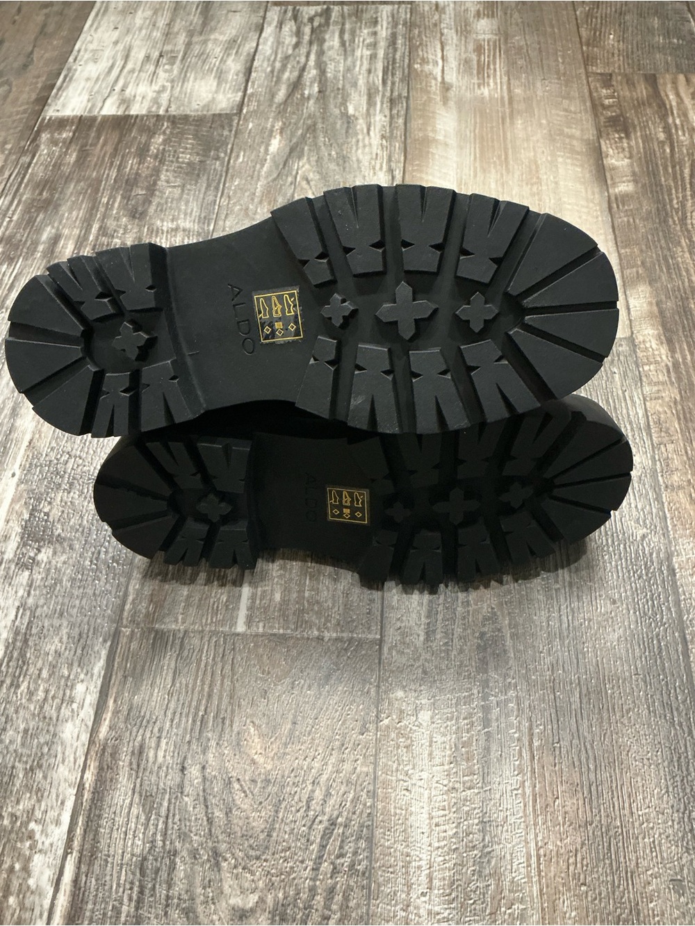 Aldo Black Patent Platform Loafers Size 9 - Picture 13 of 16